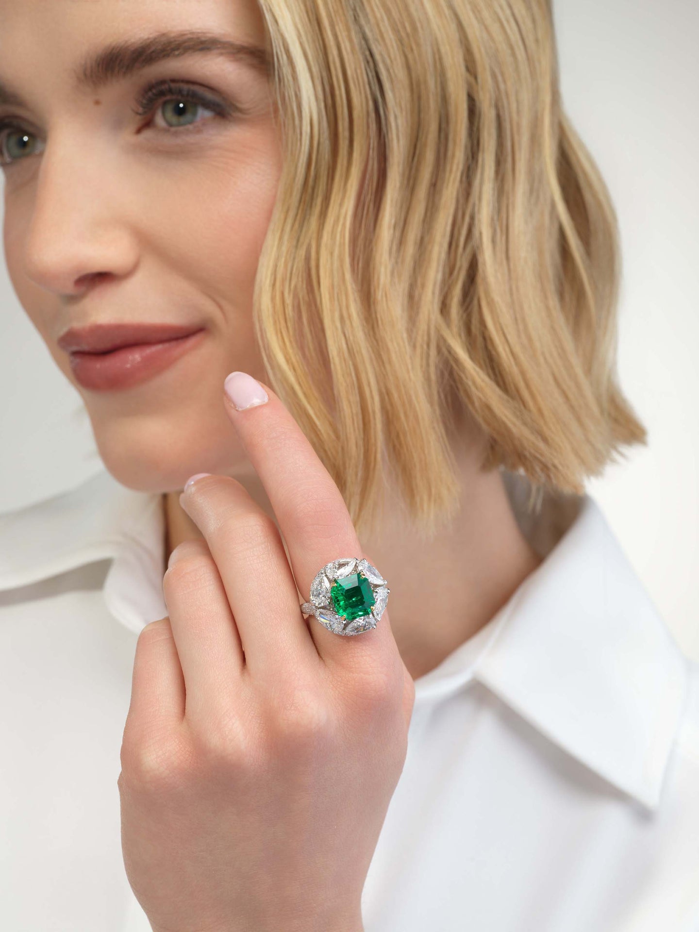 4.61ct No Oil Colombian Emerald Ring