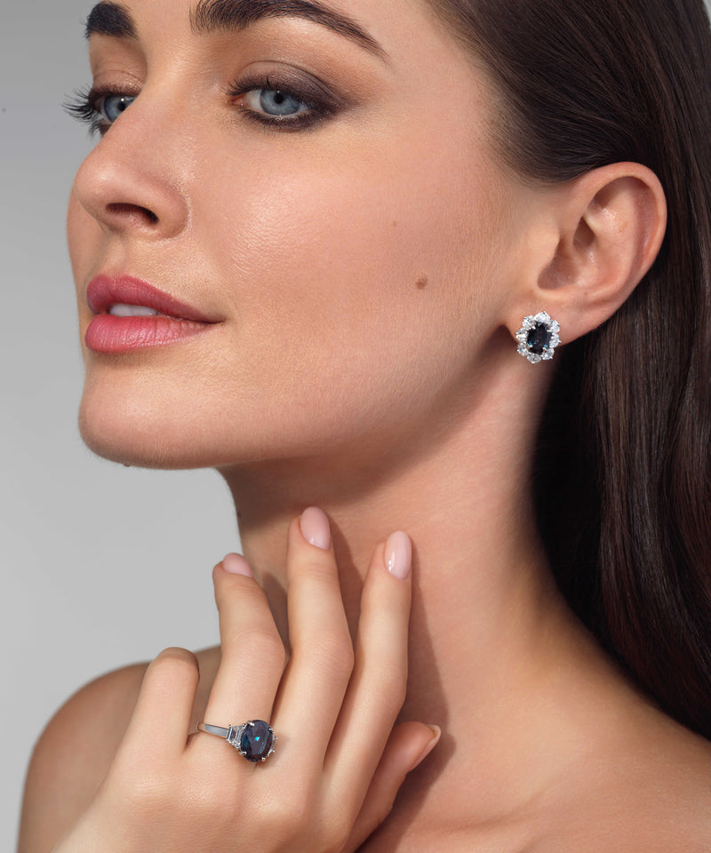 3.69tcw Alexandrite 'Entourage' Earrings