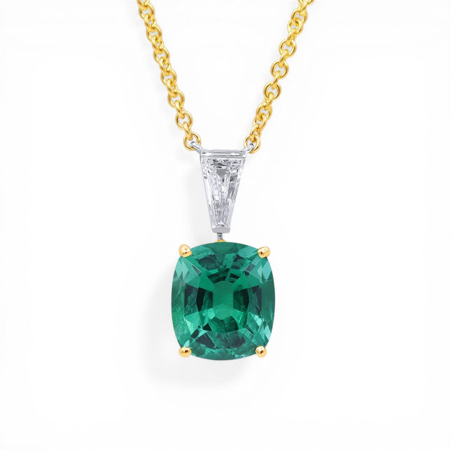 3.43ct Emerald Pendant